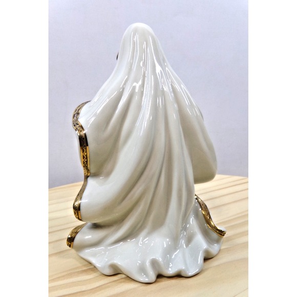 Mikasa Fine Porcelain Holy Night Nativity #KT421 Mary Kneeling 6.5" Tall - Picture 5 of 11